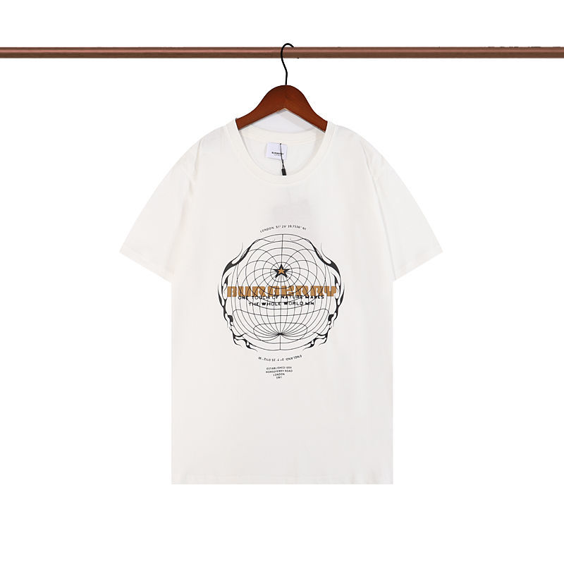 【Burberry】男女兼用、ご好評に付き再入荷！