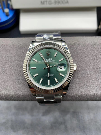 ロレックス デイトジャスト41 126334