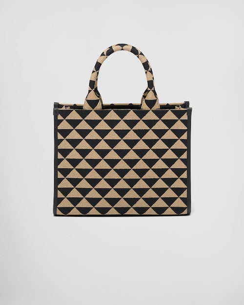 プラダ シンボル エンブロイダリーファブリック スモールハンドバッグ