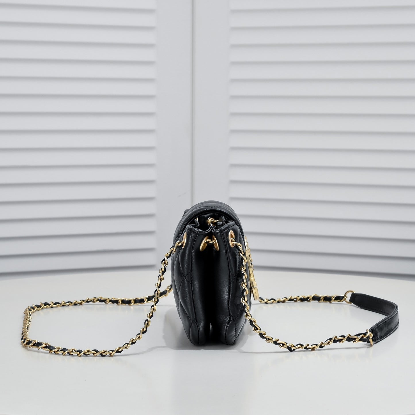 CHANEL💠24C AS4611