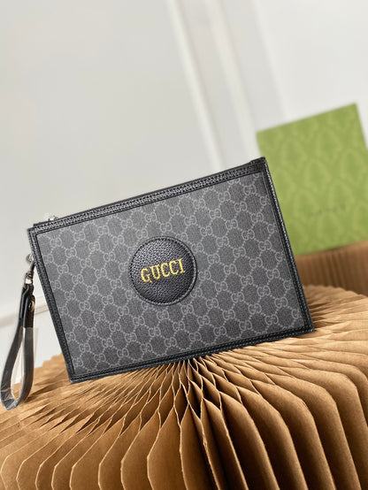 GUCCI(グッチ)クラッチバッグ 29*20cm