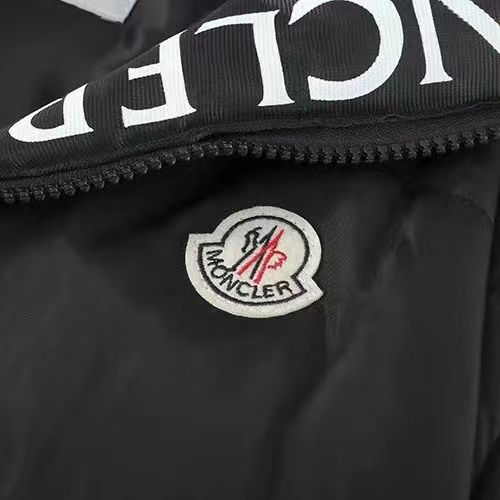 MONCLER モンクレール ジレ ベスト ダウンベスト 男女兼用