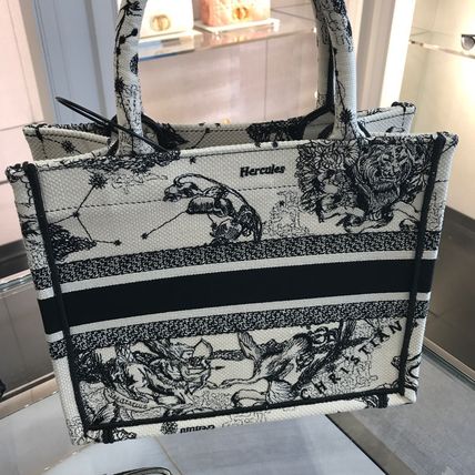 【Dior】Book Tote Small トワル ドゥ ジュイ ゾディアック-BUYMA