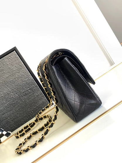 Chanel Flap Bag Carviar Leather Black Medium 1112