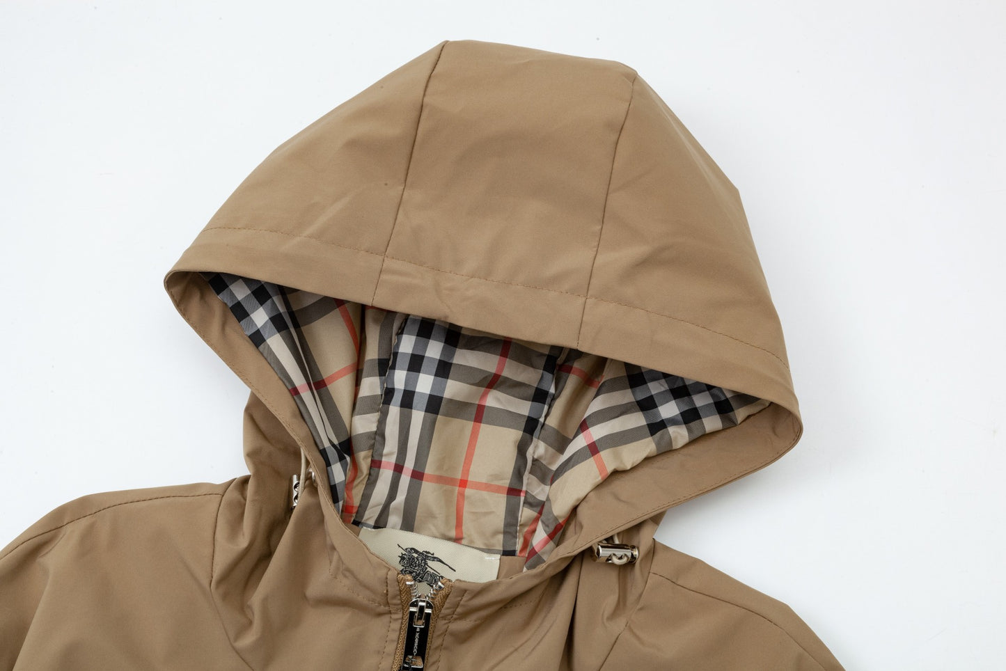 【BURBERRY】男女兼用 ご好評に付き再入荷！