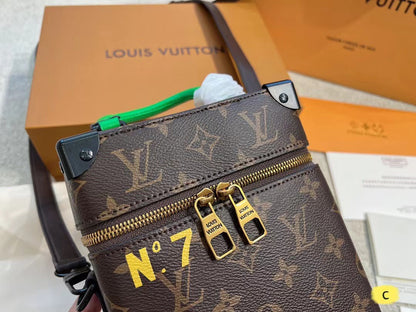 L&v バーティカルボックストランク ハンドバッグ ショルダーバッグ