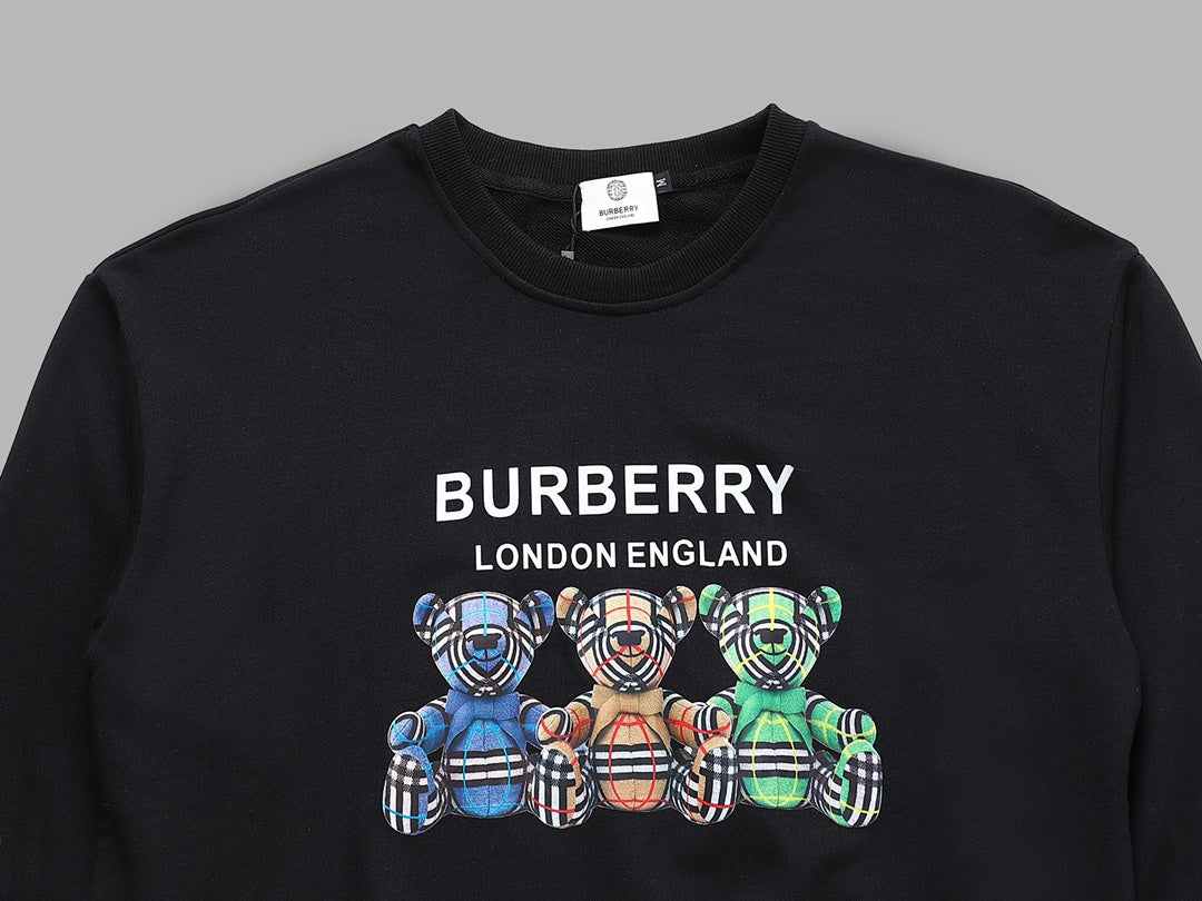 【 Burberry 旗艦店】ご好評に付き再入荷！！