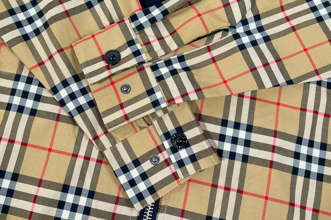 【BURBERRY 公式旗艦店】バーバリー シャツ ご好評に付き再入荷！