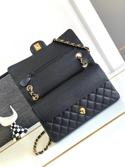 Chanel Flap Bag Carviar Leather Black Medium 1112
