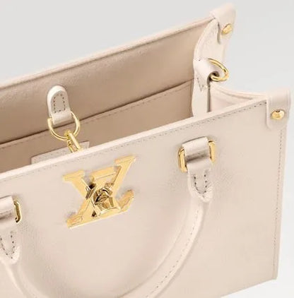 23AW 新作 Louis Vuitton ロック＆ゴーバッグ 黒 ホワイト ロゴ