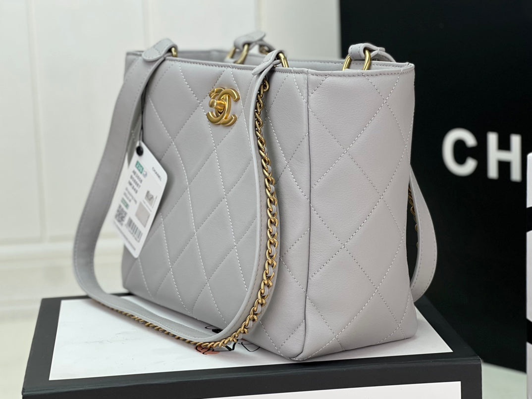 Chanel SHOPPING BAG AS3508