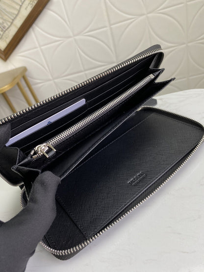 PRADA(プラダ) 財布 21x12cm