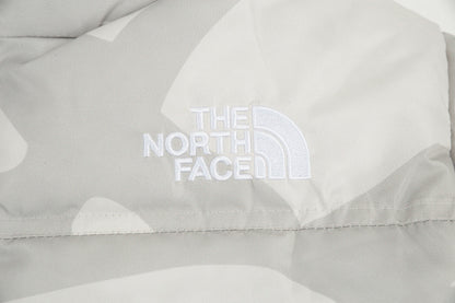 【The North Face】KAWS1996 ダウンジャケット ご好評に付き再入荷！