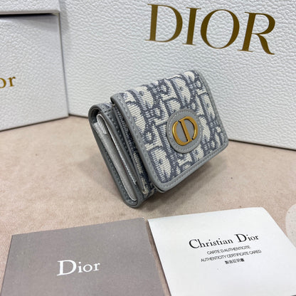 【限定】DIOR❤️30 Montaigneショートウォレット 免税