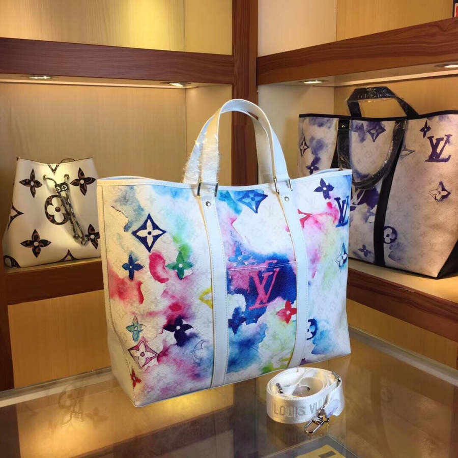 LVルイヴィトンNEWTOTEラージハンドバッグ