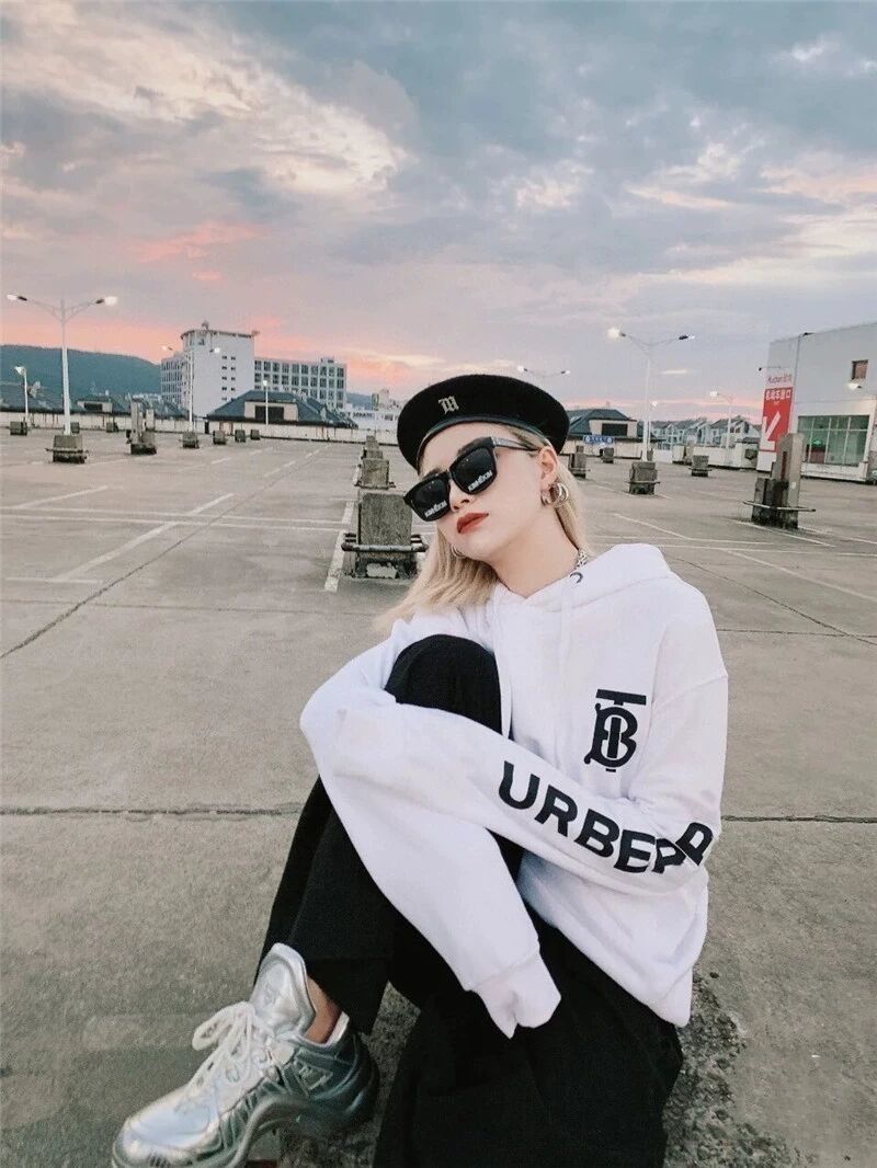 【BURBERRY】男女兼用 ご好評に付き再入荷！