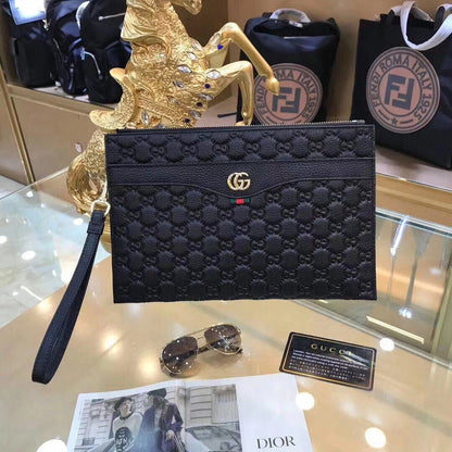 Gucci(グッチ)クラッチバッグ 28x18cm