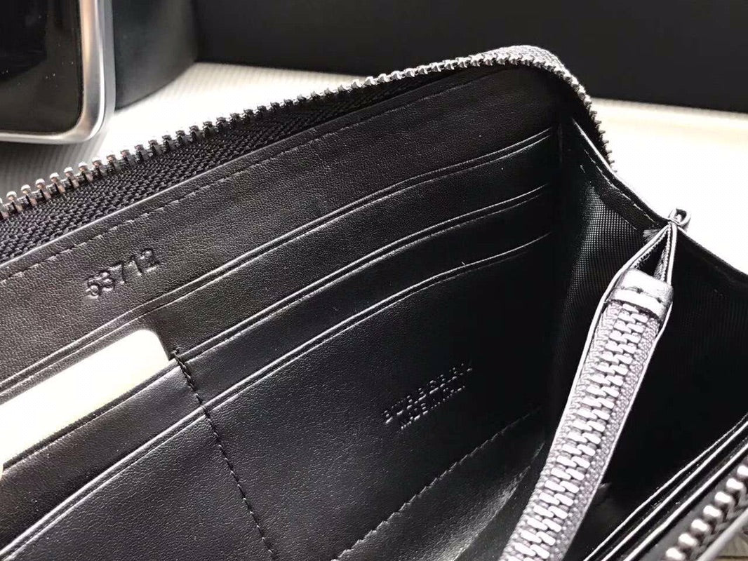 【BURBERRY 公式旗艦店】バーバリー 財布 当日出荷 好評に付き再入荷！19*10*2.5CM