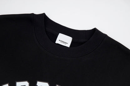 【 Burberry 旗艦店】ご好評に付き再入荷！！