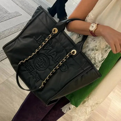 【大きめロゴが可愛い♪】CHANEL ミディアム ショッピングバッグ