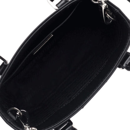 PRADAレディースショルダーバッグ☆正規品☆