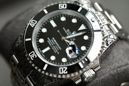 ロレックス サブマリーナーデイト 彫金 116610LV 数が少ない
