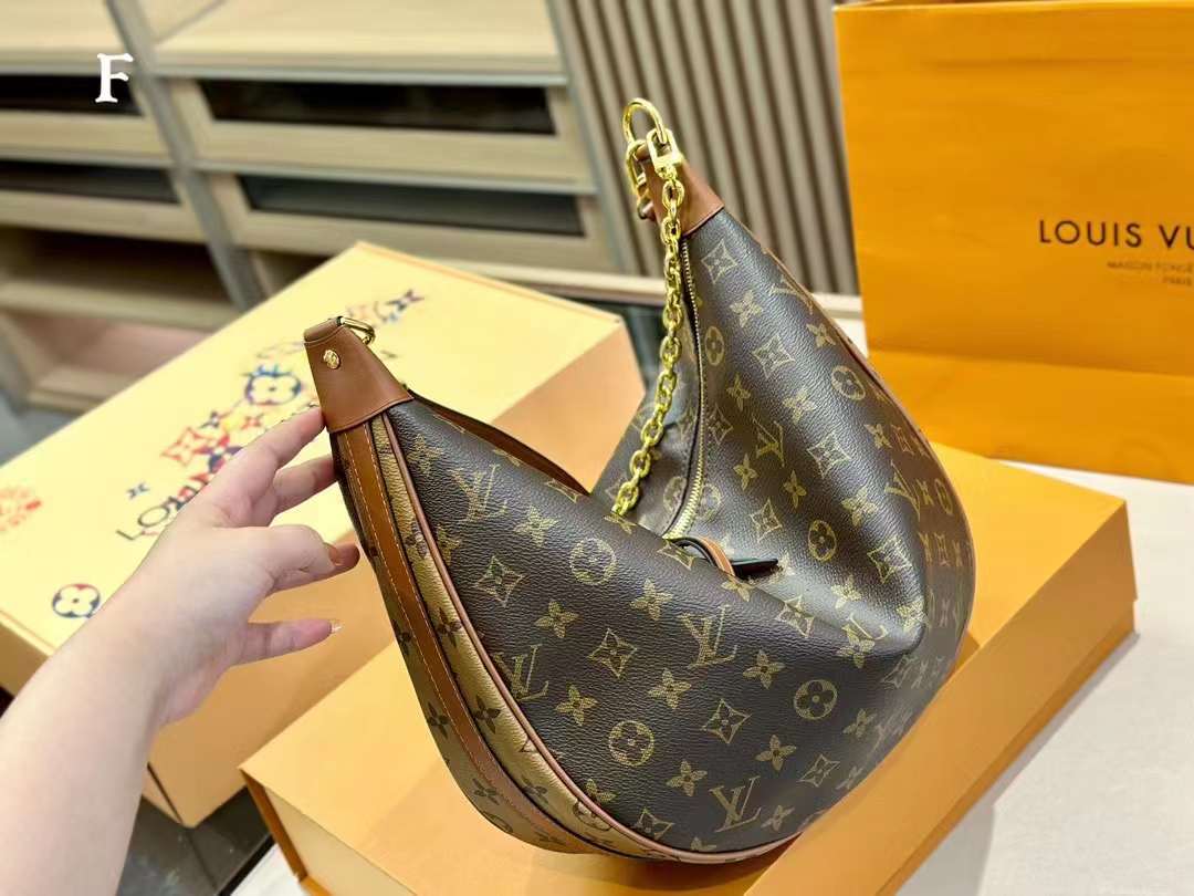 24AW Louis Vuitton 新モデル ショルダーバッグ バイア