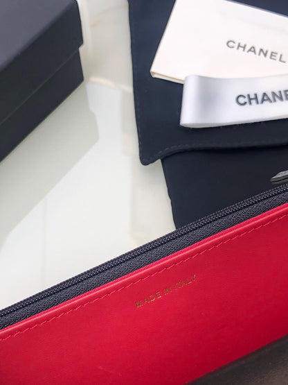 CHANEL 19 WALLET ON CHAIN 0957