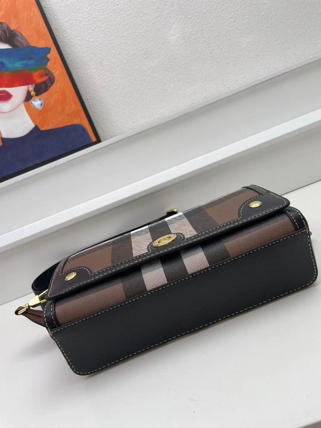 【◎VIP価格◎】Burberry noteショルダーバッグ