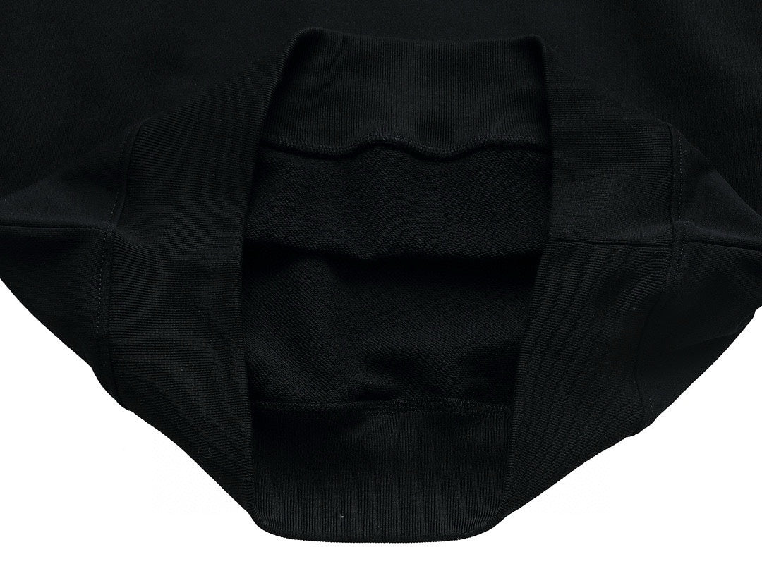 【 Burberry 旗艦店】ご好評に付き再入荷！！