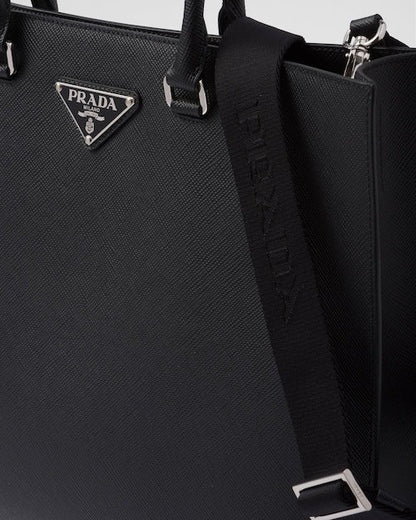 ★PRADA直営店★ブラック サフィアーノレザー トートバッグ