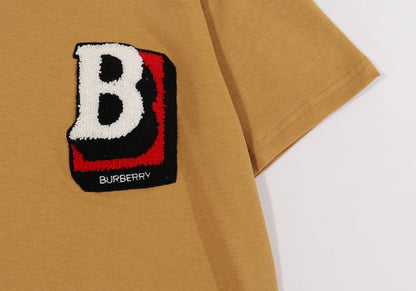 【Burberry】男女兼用、ご好評に付き再入荷！