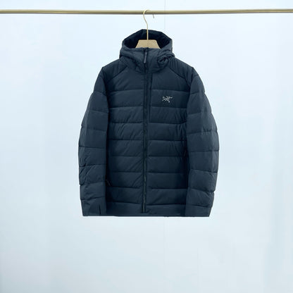 【ARC TERYX公式旗艦店】ダウンジャケット ご好評に付き再入荷！