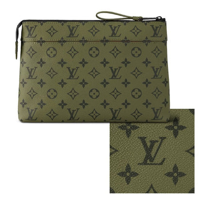 Louis Vuitton ポシェット・ヴォワヤージュ スープル M82800
