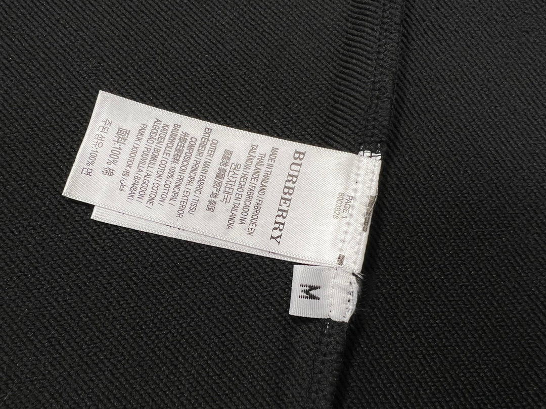 【BURBERRY 公式旗艦店】バーバリー 丸首の衛衣 スウェットご好評に付き再入荷！