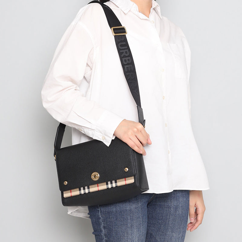 Burberry バーバリー ノート クロスボディバッグ