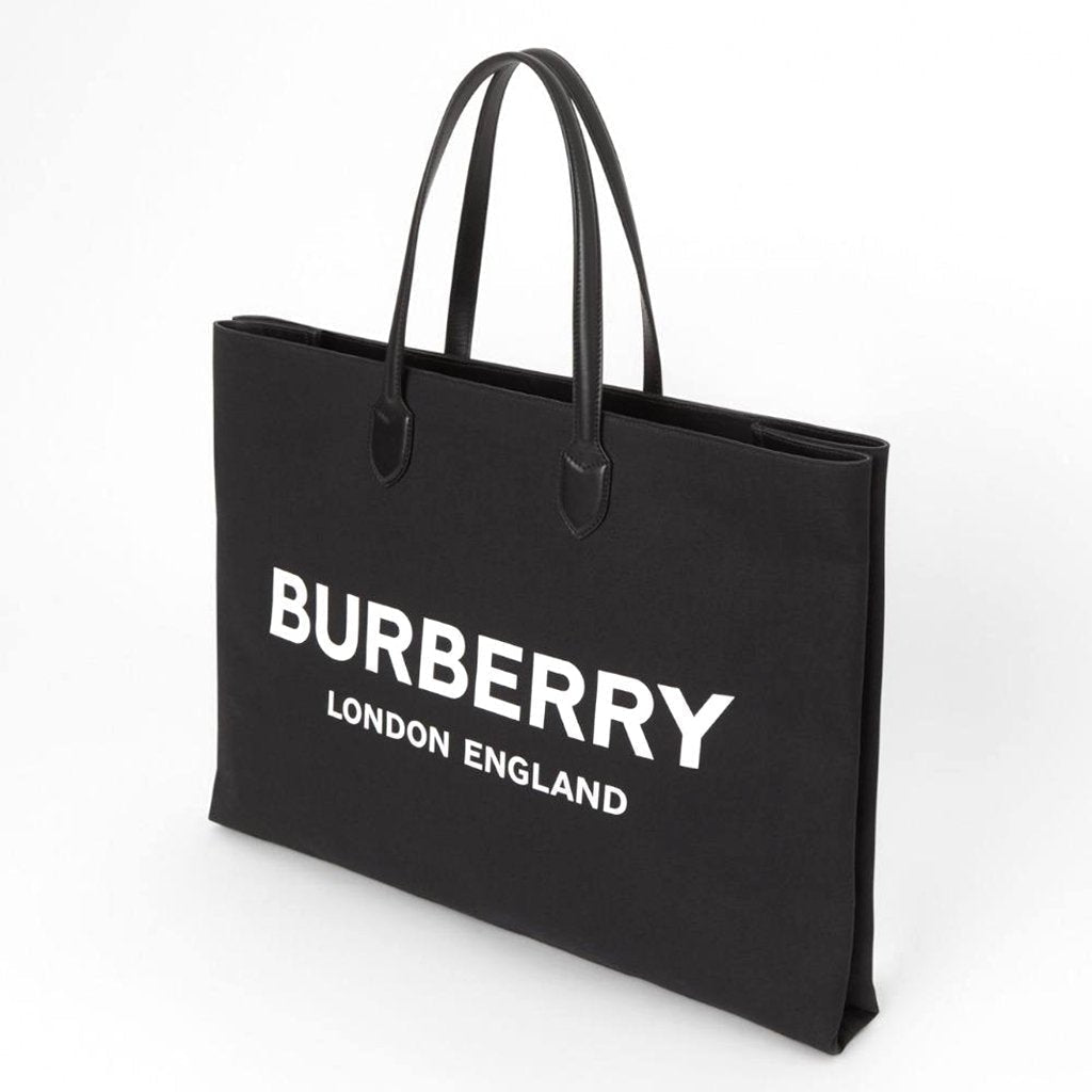 【Burberry】ロゴデティールキャンバス トート