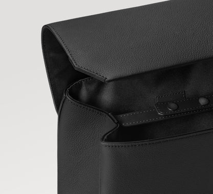 シルエットが美しい Louis Vuitton ファストライン バッグパック M21367