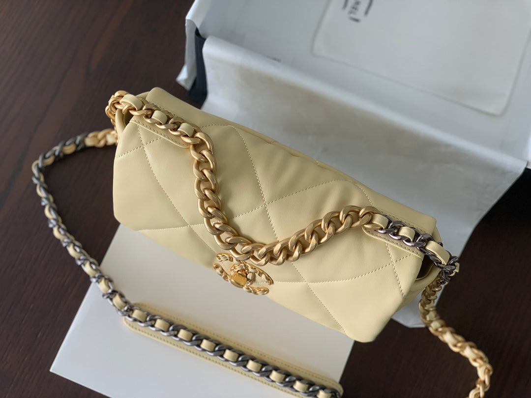 Chanel 19 small 1160