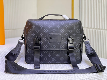 エレガント☆Louis Vuitton☆LV トレイル ショルダーバッグ M46972