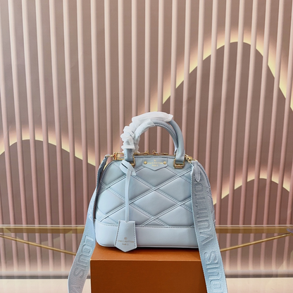 【LOUIS VUITTON】LV 新作シェルバッグ ショルダーまたは斜め掛けトレンド