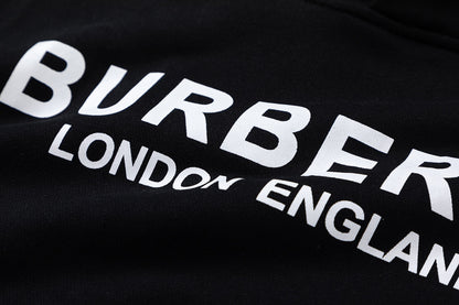 【BURBERRY】男女兼用 ご好評に付き再入荷！