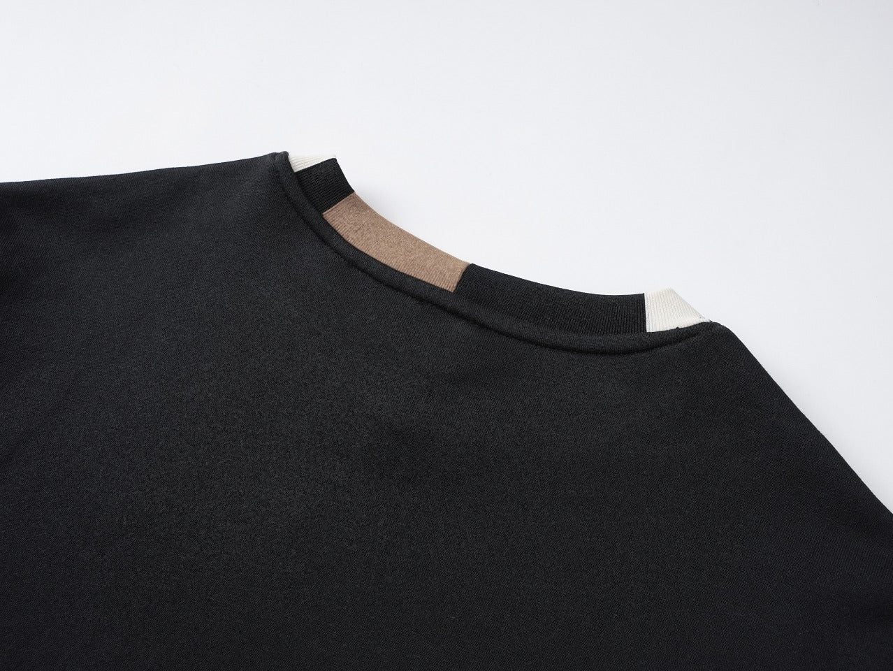 【 Burberry 旗艦店】ご好評に付き再入荷！！