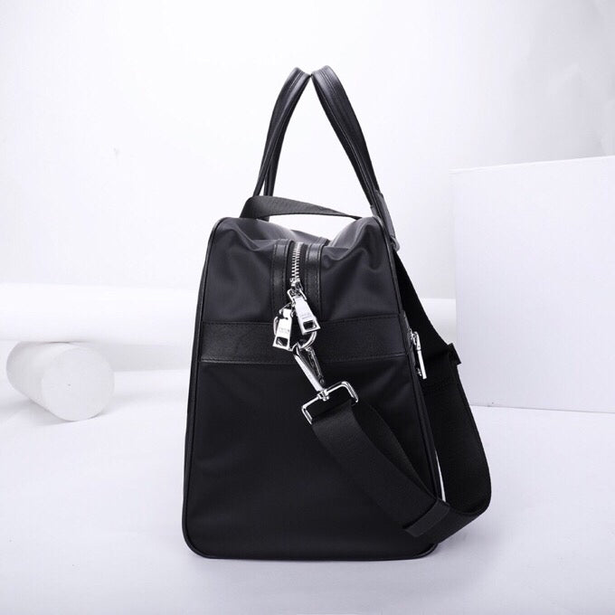 【PRADA 公式旗艦店】プラダ 旅行かばん 当日出荷 好評に付き再入荷！44*28*18CM