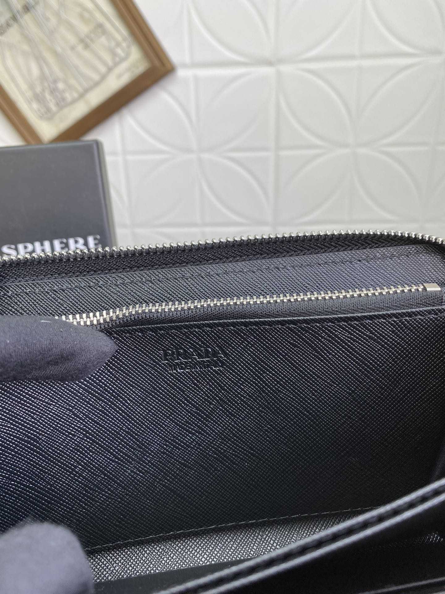 PRADA(プラダ) 財布19x12cm