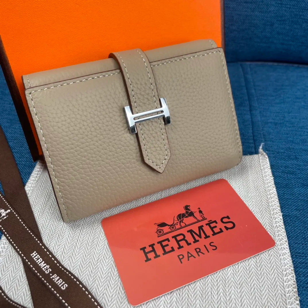 HERMÈS 三つ折り財布 8カラー 10X12CM