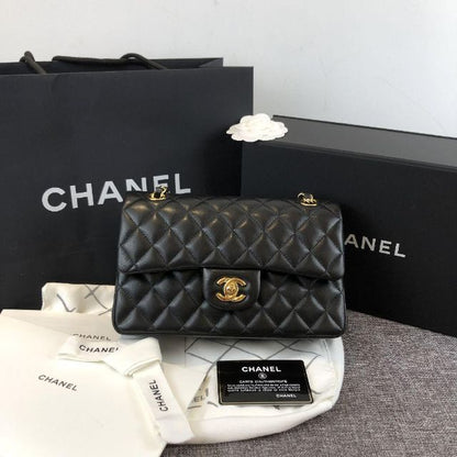 【CHANEL】CFシープスキンのクラシックなヴィンテージバッグ