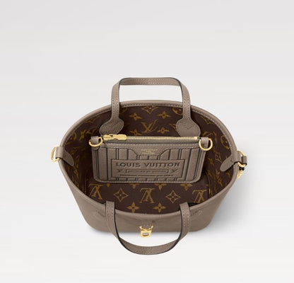 【国内発送】Louis Vuitton　ネヴァーフル インサイドアウト