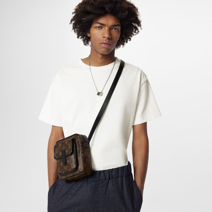 ◆Louis Vuitton◆ウェアラブルウォレット モノグラム M69404