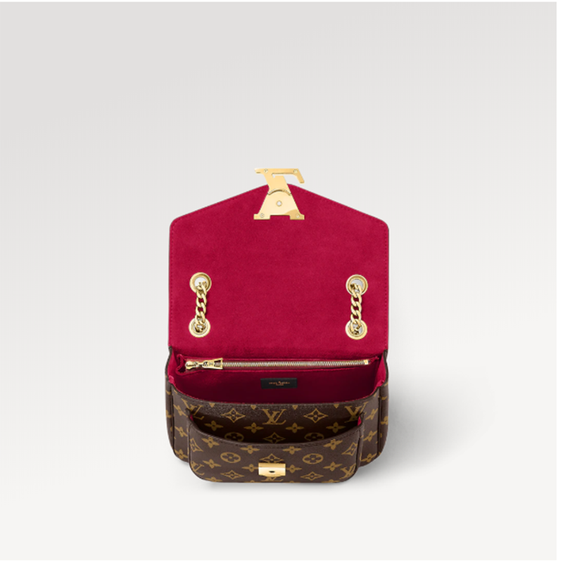 【新作】大人気モデル！！　LOUIS VUITTON　ショルダーバッグ